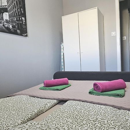 Urban Jungle - Silver Apartment Bialystok Bagian luar foto